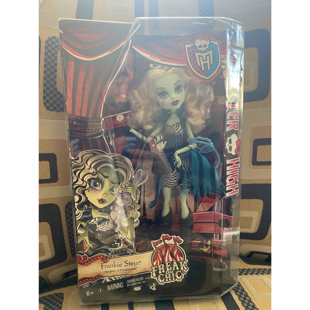 Monster High Frankie Stein Freak Du Chic Doll